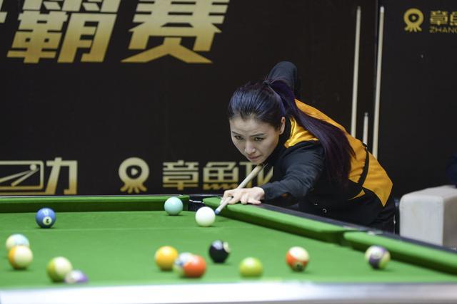 中占据上风 中占据上风