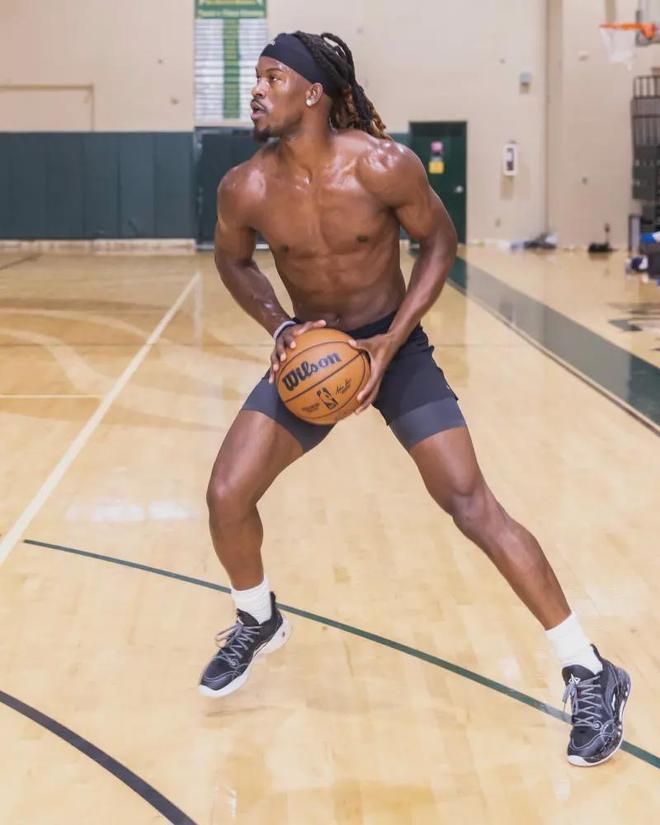 让横滨水手 让横滨水手