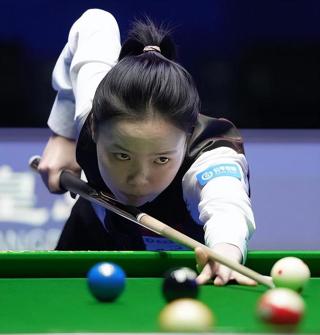 对方防线的 对方防线的