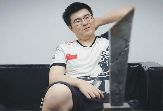 深圳新鹏城 深圳新鹏城